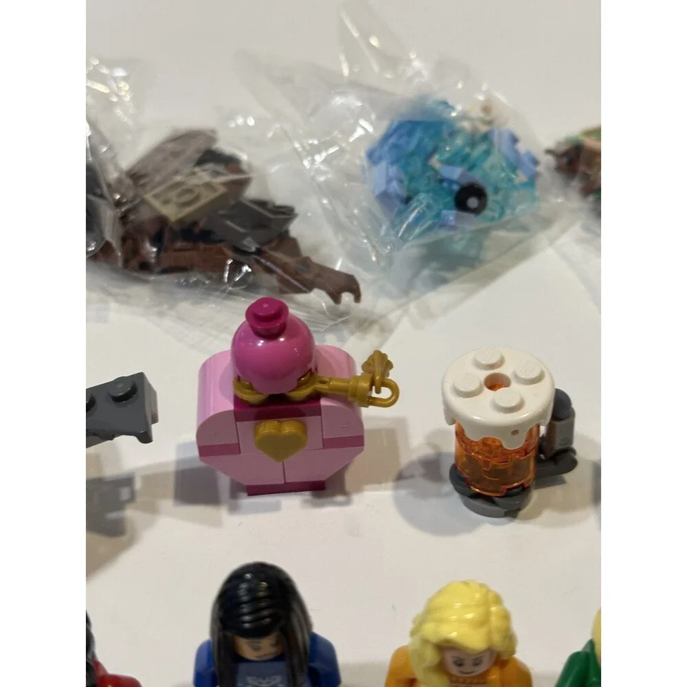 Lego Harry Potter Minifigure Lot 2025 Holiday Advent Calendar Christmas COMPLETE - Picture 12 of 13